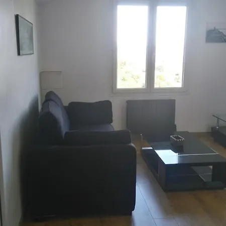 Appartement 2 Pieces, Proche Cambo, Ideal Et Cures *